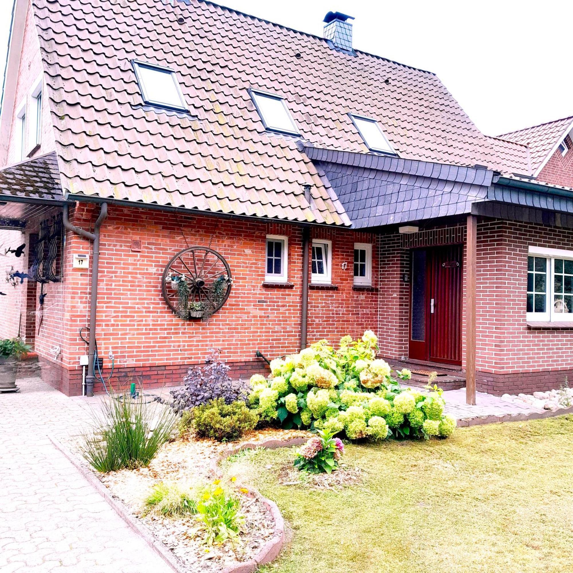 Hakuna Matata - Gemuetlichkeit Bei Oldenburg Hatten Zewnętrze zdjęcie